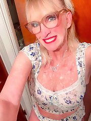 Exposed mature vaginas