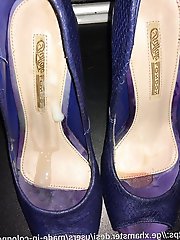 A stunning mature woman is half naked and posing for money.