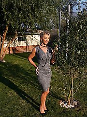 Mature lady likes afternoon sex