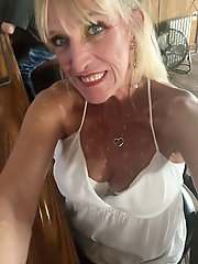 Lass is spreading her pussy lips on picture