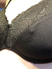 Busty MILF VIcky Vette in Kneehigh Socks Plays With Herself!